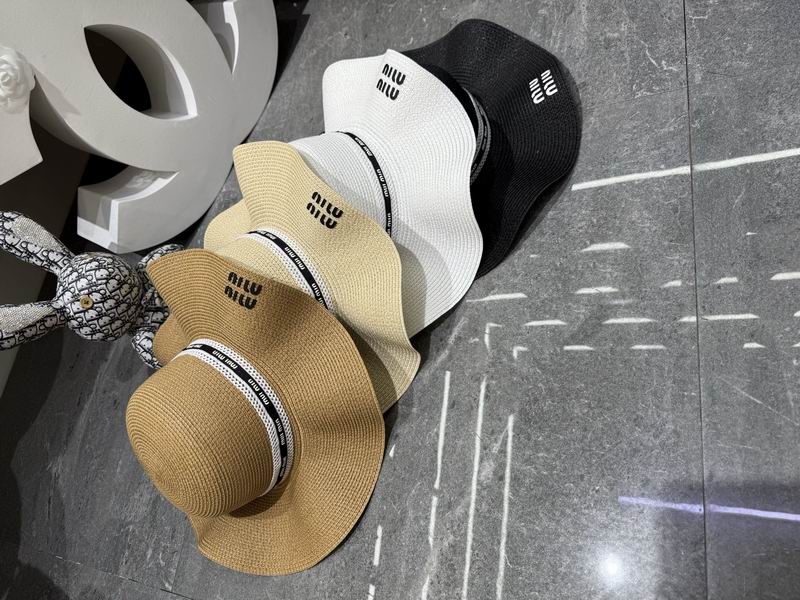 Miumiu top hat dx77